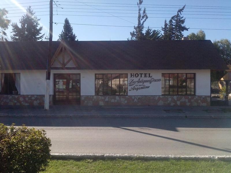 Antiguos Hotel *